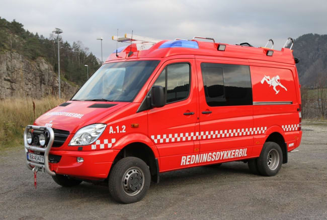 Ny redningsdykkerbil levert til Ålesund Brannvesen utrustet på MB Sprinter 519CDI 4x4