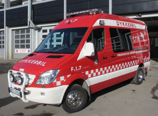 Ny dykkerbil på Mercedes Sprinter 519cdi levert til Fredrikstad Brann- og redningskorps