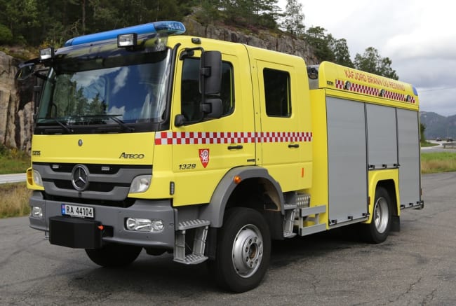 Pent brukt brannbil levert til Kåfjord Brann og redning