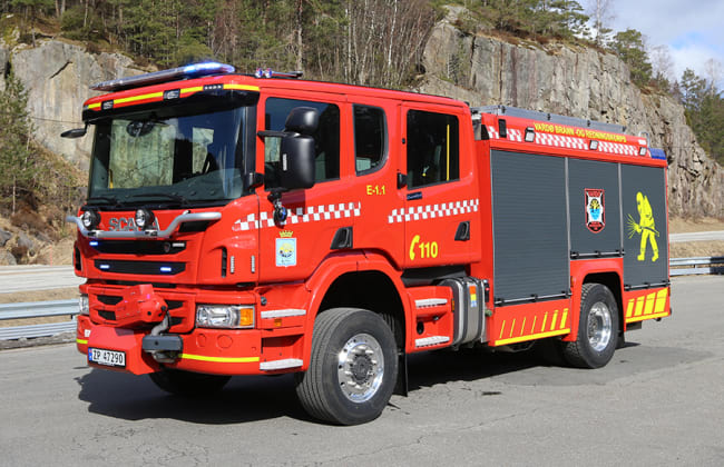 Vi gratulerer Vardø Brann- og redningskorps med ny brannbil med CAFS anlegg og RM15C frontkanon på Scania 4x4 chassis