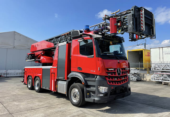 Stigebil L32A-XS 3.0 påbygget Mercedes Arocs chassis til Halden