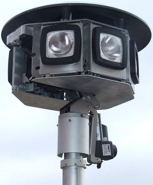 FLEXILIGHT - NY JUSTERBAR LYSMAST MED 24V XENON LYSKASTERE