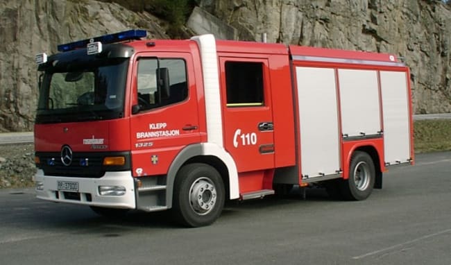Brannbil TLF 2500/100 på Mercedes Atego 1325F 4x2
