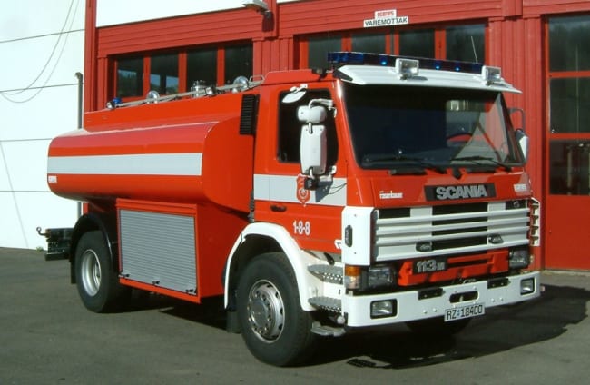 Tankbil GTLF 8000 på brukt SCANIA 113ML 4x2, 360 hk