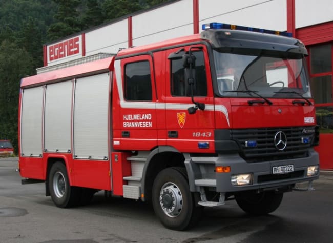 Brukt brannbil TLF 2000/100 på MB Actros 1843 4x4 2003 mod.