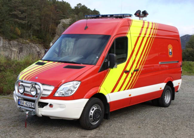 Kombinert beredskapsbil levert til industrivernet på Hydro Sunndal