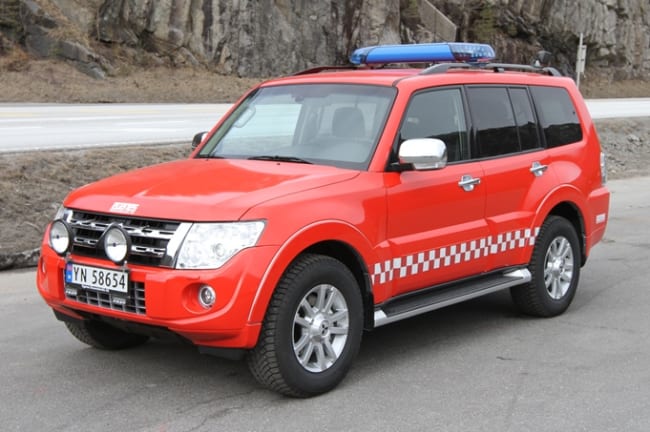 Vi gratulerer Ofoten Brann IKS med ny Pajero røykdykkerbil