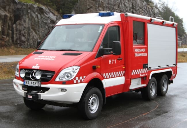 Vi gratulerer Ringsaker Brannvesen med ny kompakt brannbil til Mesnali stasjon