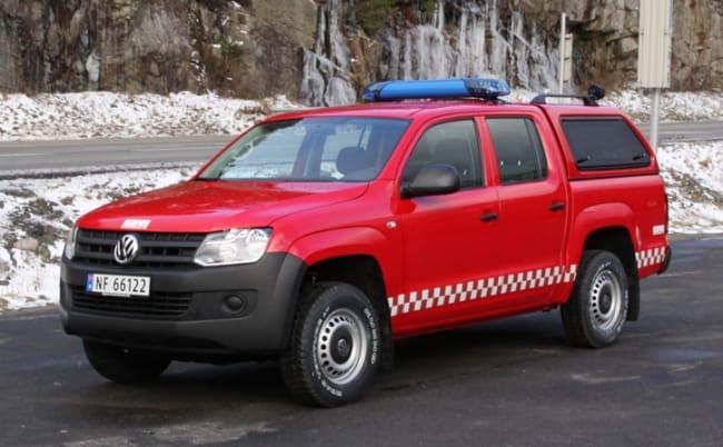 Årets første leveranse gikk til Porsgrunn Brannvesen - vi gratulerer med ny VW Amarok slukkebil