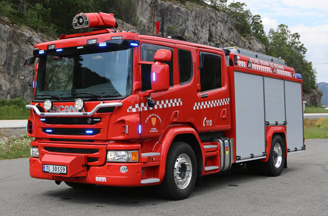 Vi gratulerer Stord brann og redning med ny brannbil med fjernstyrt takkanon på Scania 4x2 chassis