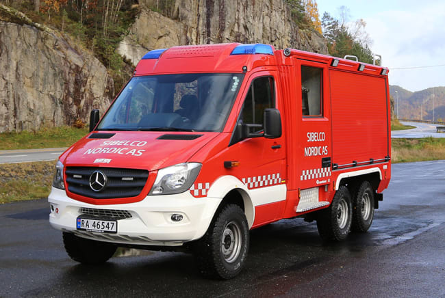 Vi gratulerer gruveselskapet Sibelco Nordic AS på Stjernøya ved Alta med ny lett brannbil på Oberaigner Sprinter 6x6 chassis