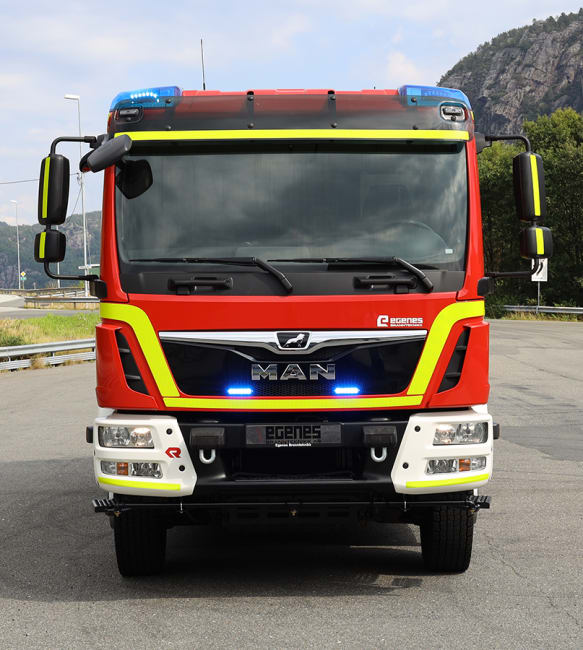 Vi gratulerer NORBRA IKS, Åfarnes stasjon, med ny brannbil på MAN chassis med Rosenbauer AT påbygg - slideshow 5