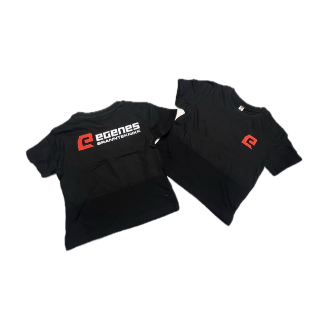Sort T-shirt med EBT logo