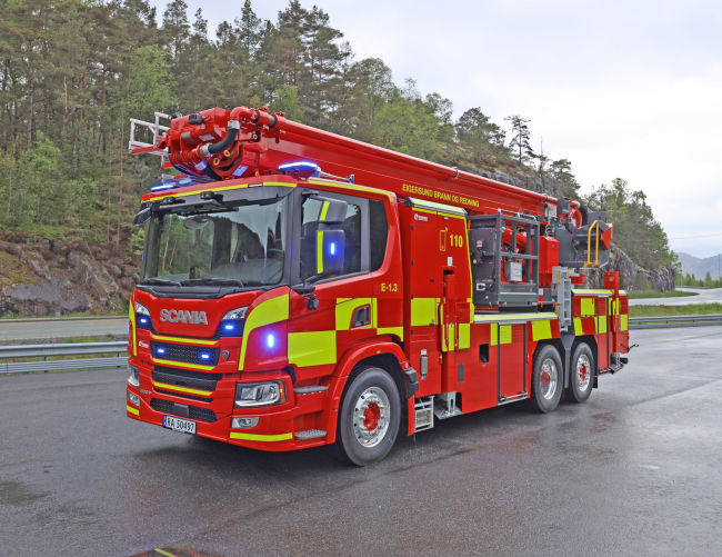 32 meter Rosenbauer brannlift til Eigersund brann og redning