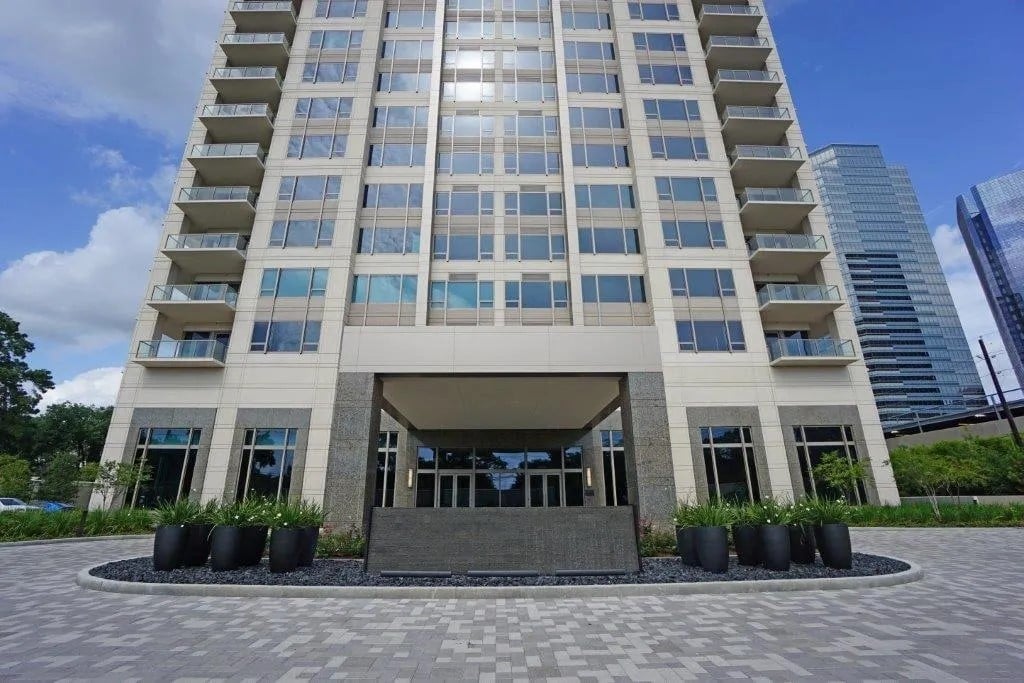 belfiore condominiums entrance