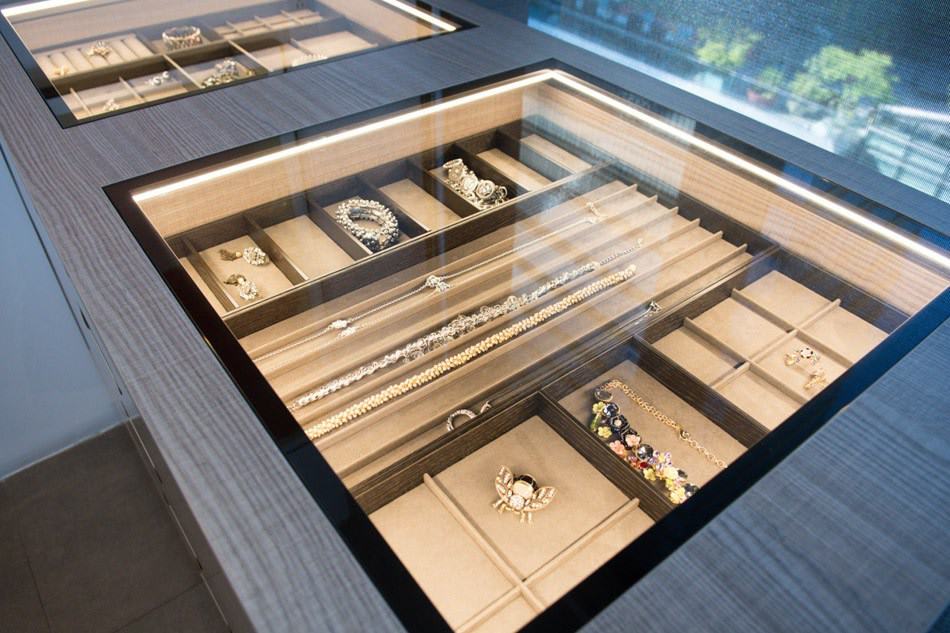 luxury closets to live inall day - eggersmann