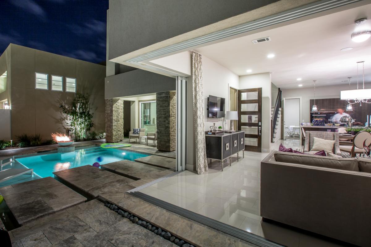 Houston’s Royal Oaks Courtyard Villas