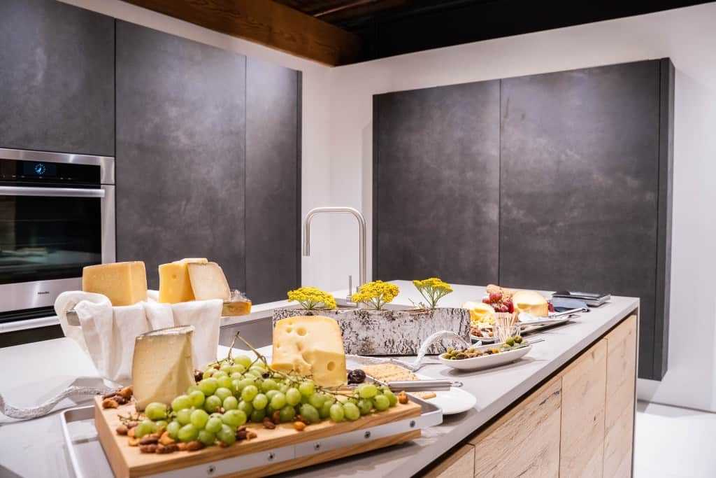 buffet of refreshments offered by eggersmann chicago during the River NOrth Design District Gallery Walk 2018