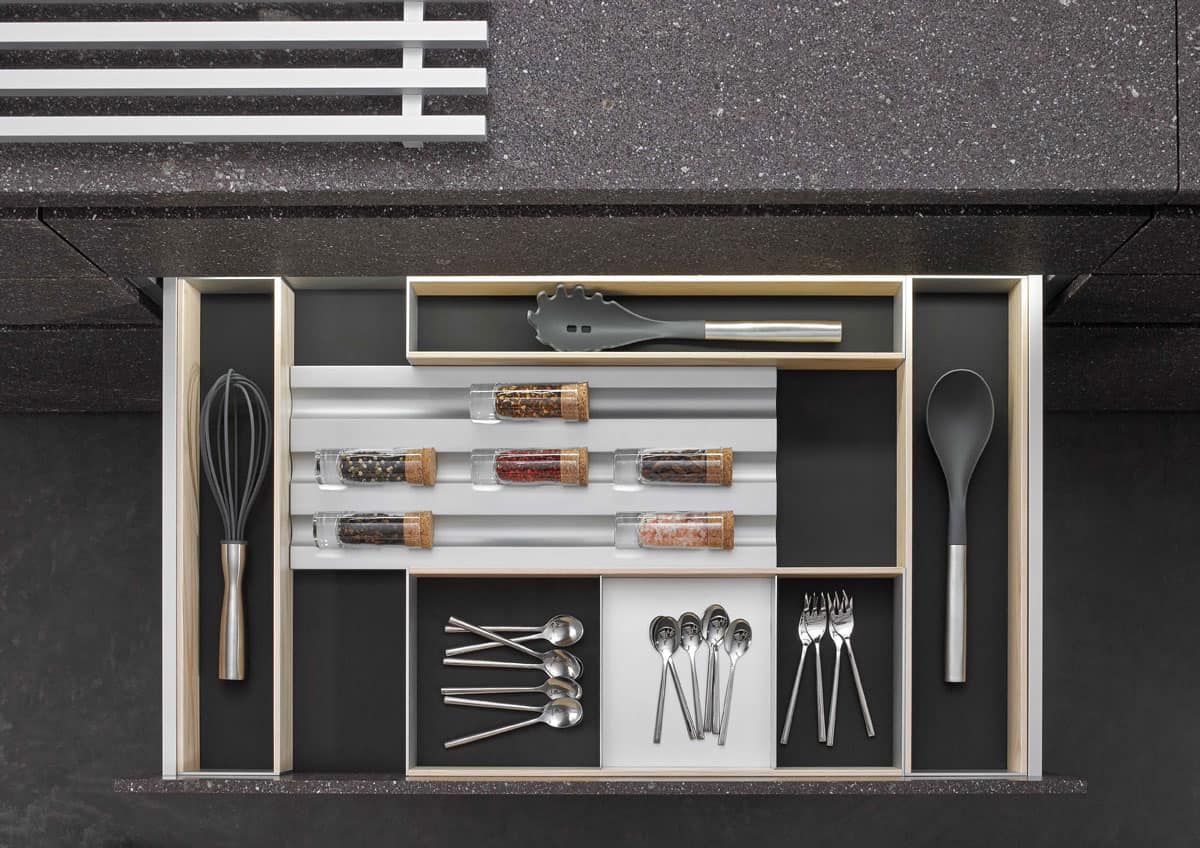boxtec Light Ash spice holder, adjustable utensil storage
