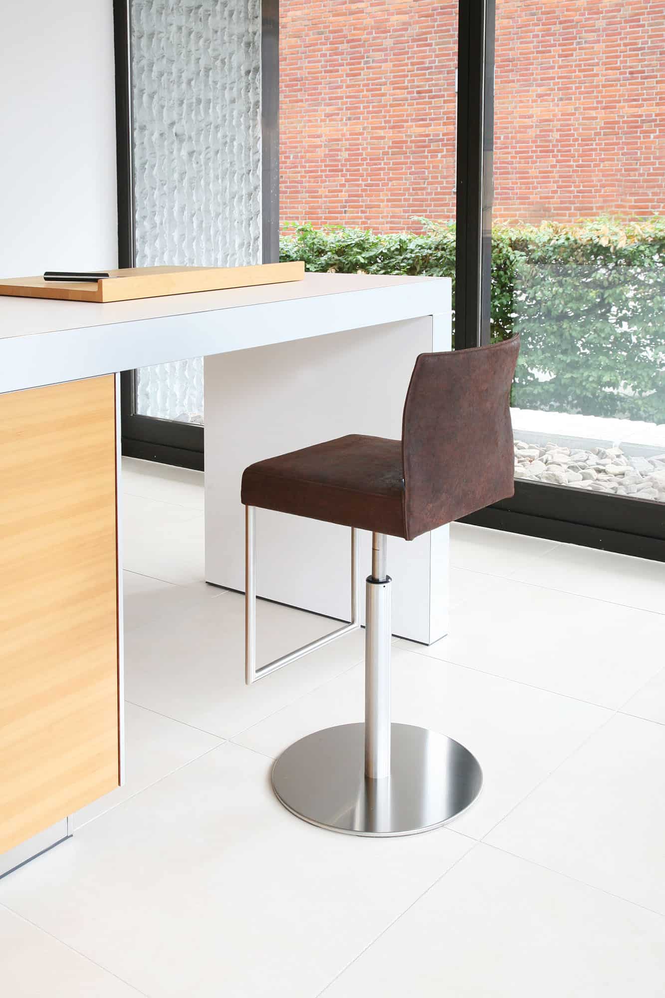KFF Glooh Bar Stool