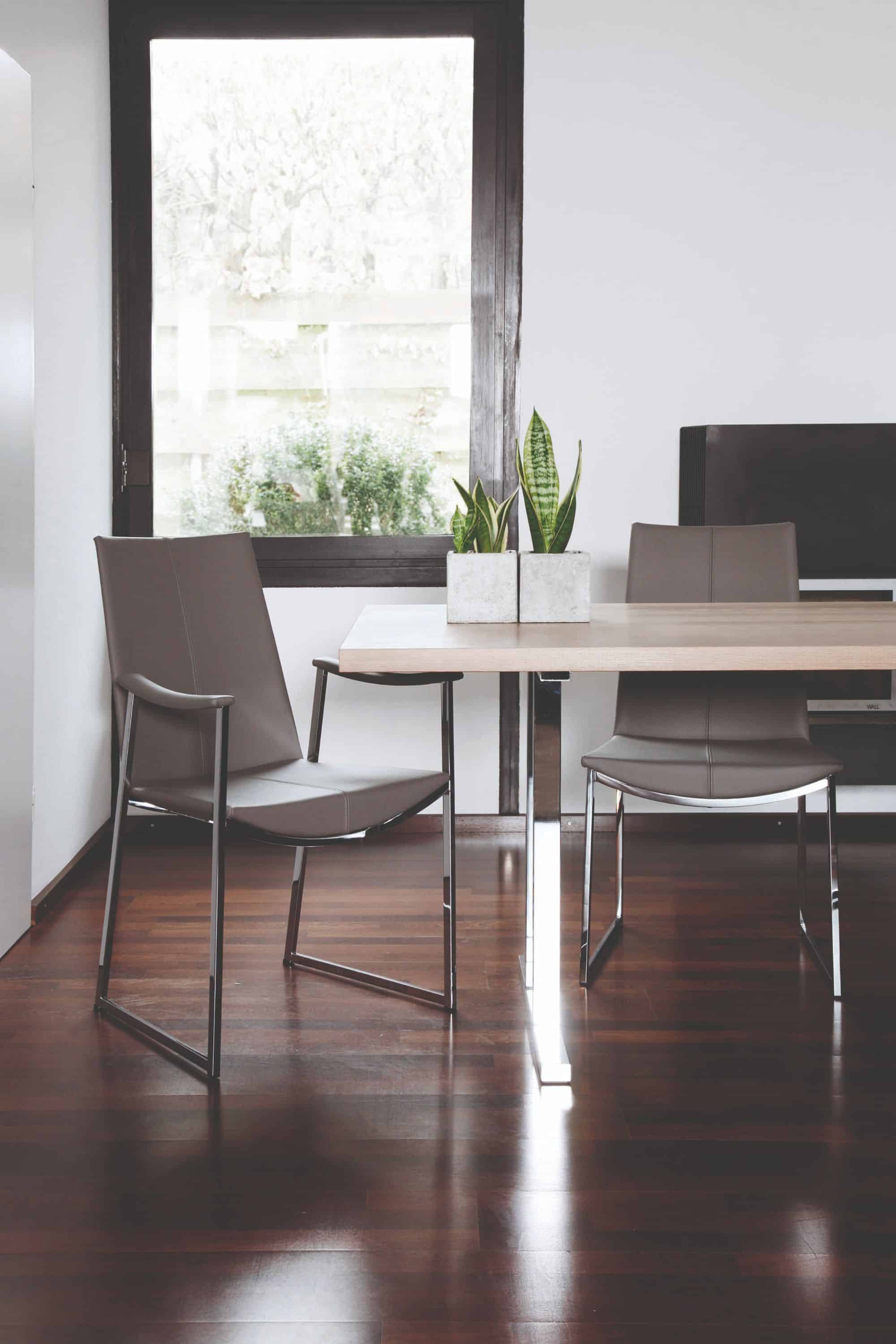 KFF Tibet Arm Chair
