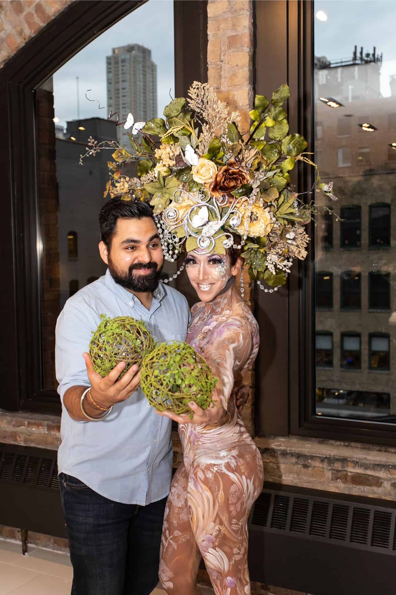 guest pictures with the living statue attending at the rndd gallery walk 2019 in the eggersmann kitchens chicago showroom
