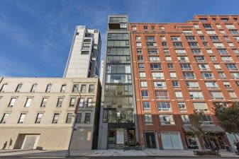 the chelsea waterside multi-unit real estate development project has luxury contemporary kitchens designed and installed by eggersmann