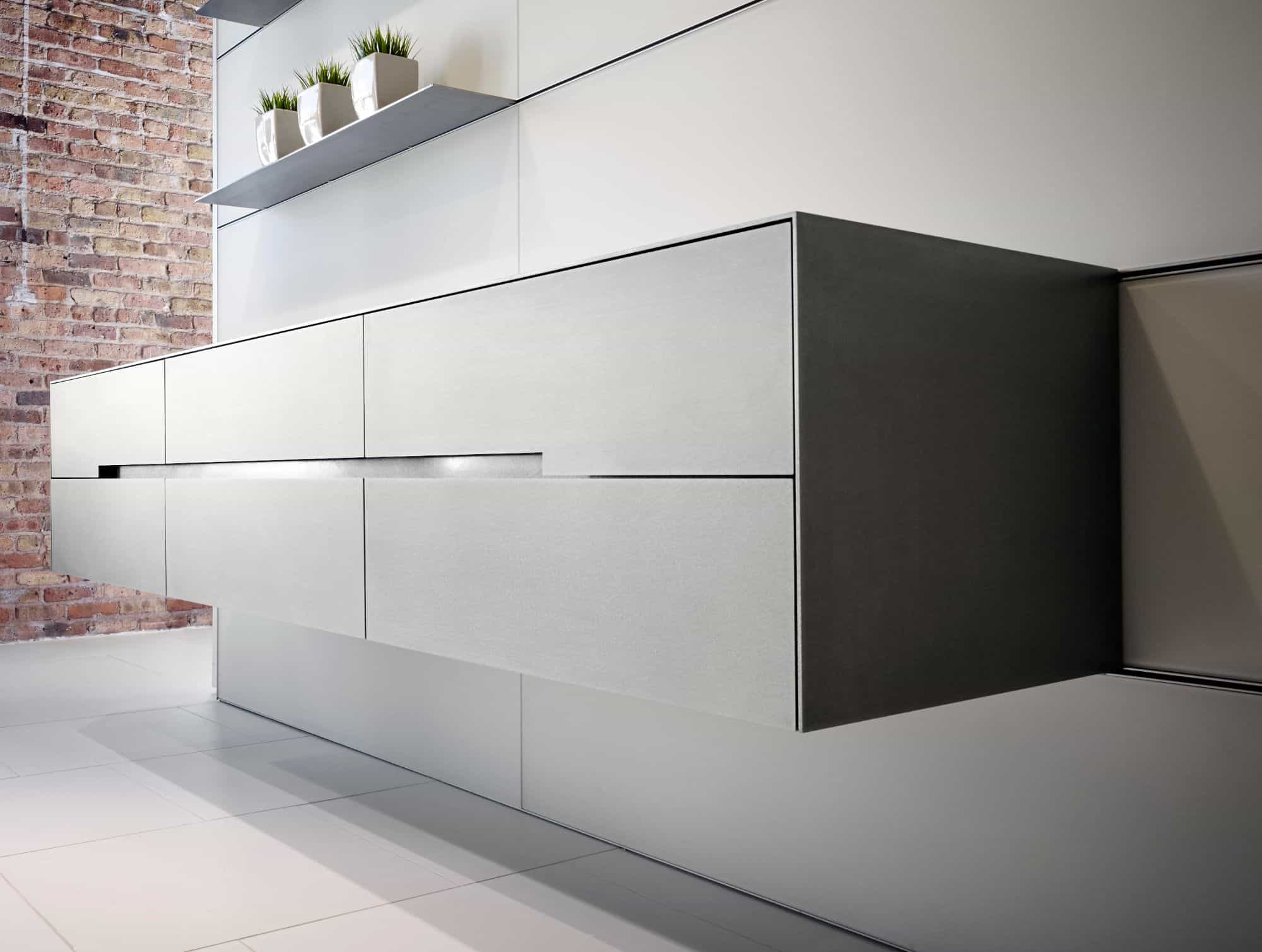 Hermetic Stainless steel surface