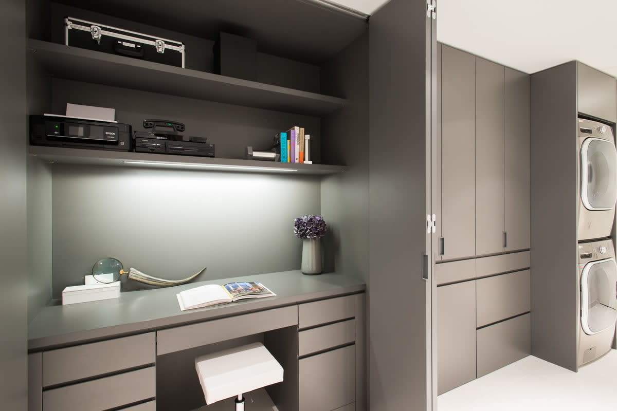 hideaway office in the utility room