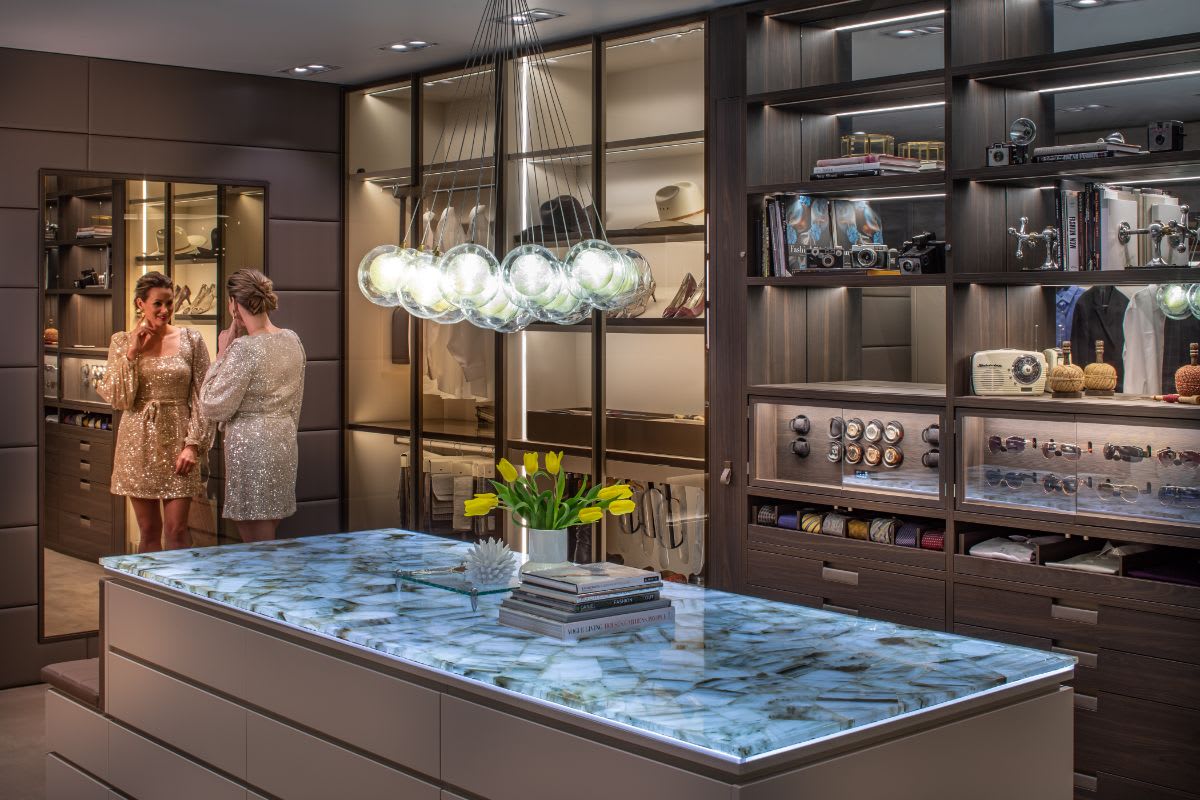 luxury closets to live inall day - eggersmann