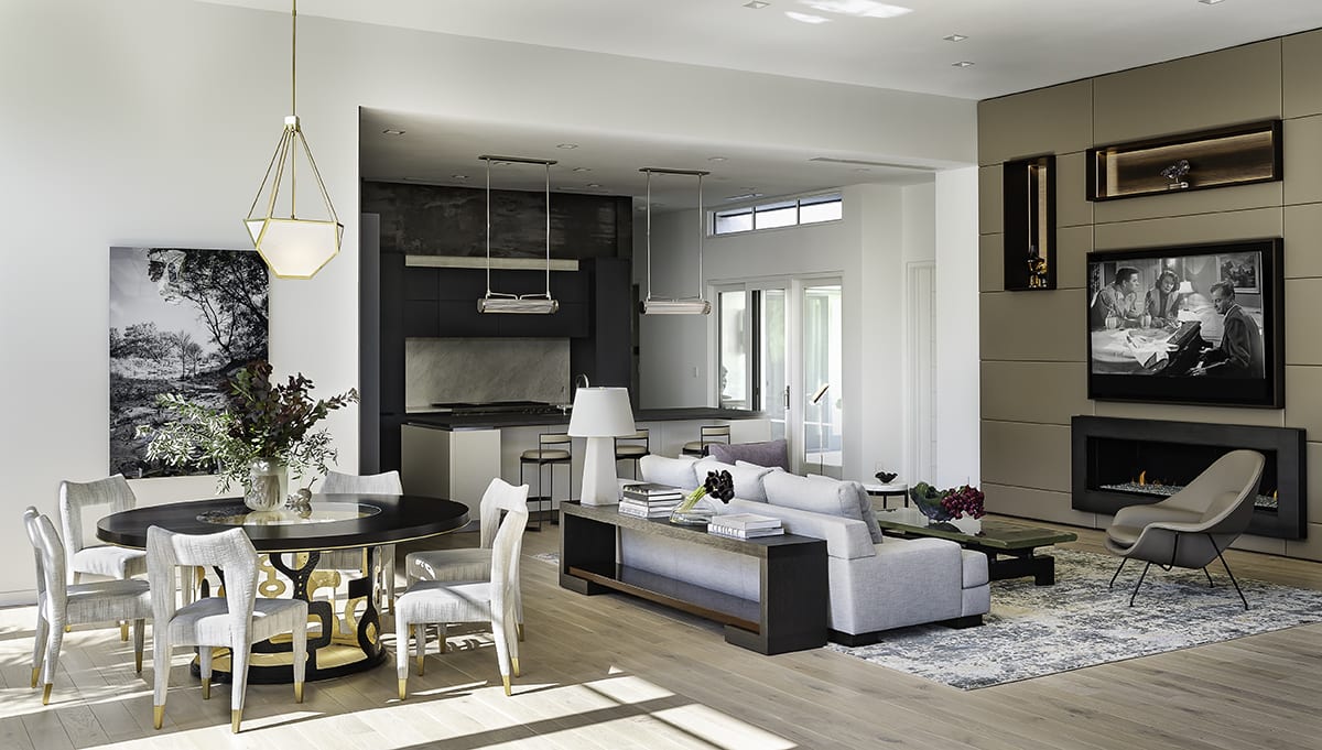 great room of a southwest contemporary kitchen designed by eggersmann dallas