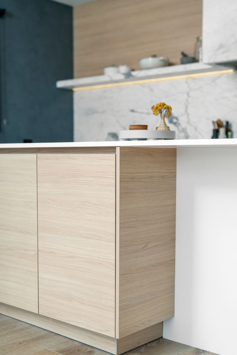 handleless cabinetry detail in a luxury kitchen designed by eggersmann in la silver lake