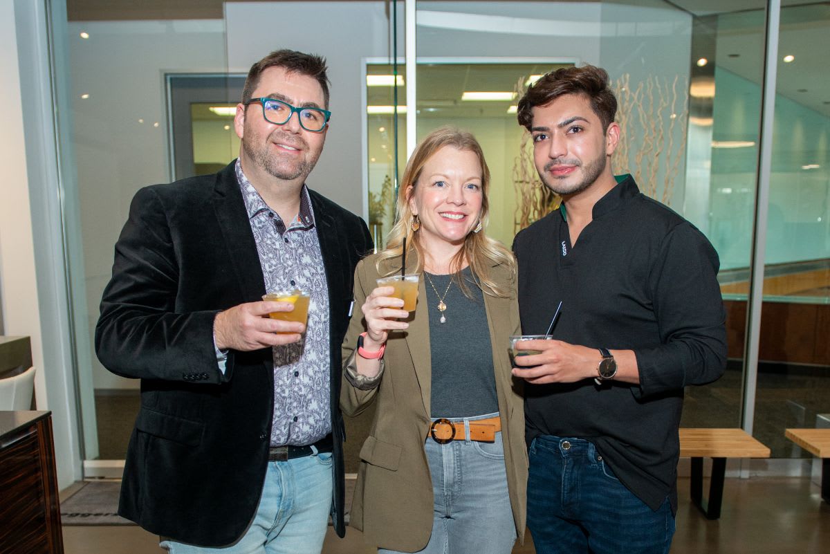 frankfurt kitchen event attendees with evan soltoff, showroom manager