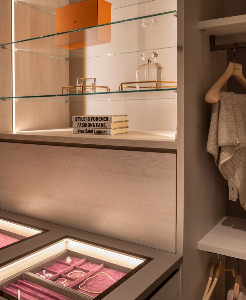 luxury closets to live inall day - eggersmann