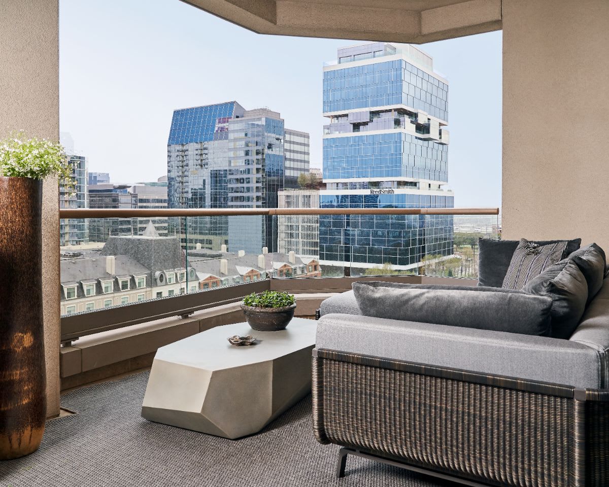 Project: Dallas High-Rise Family Pied-à-Terre