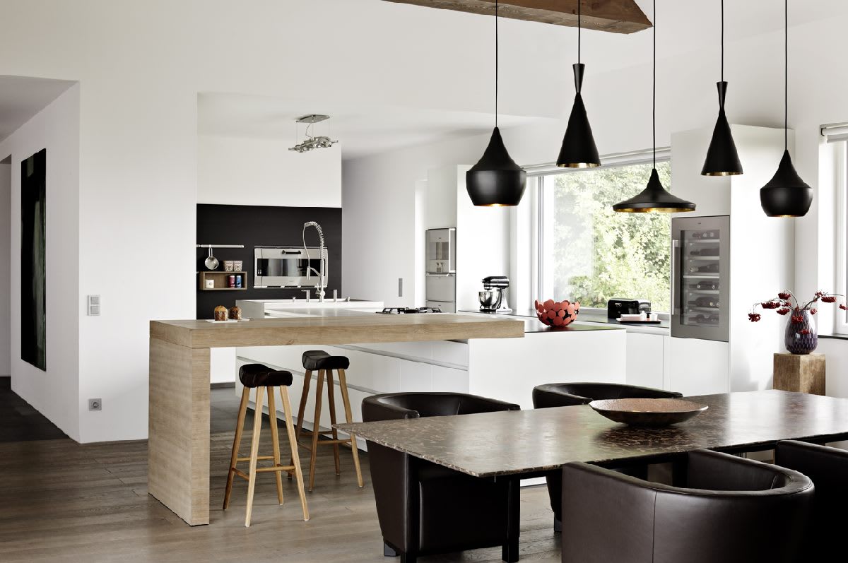 Luxury Black & White Kitchens - eggersmann