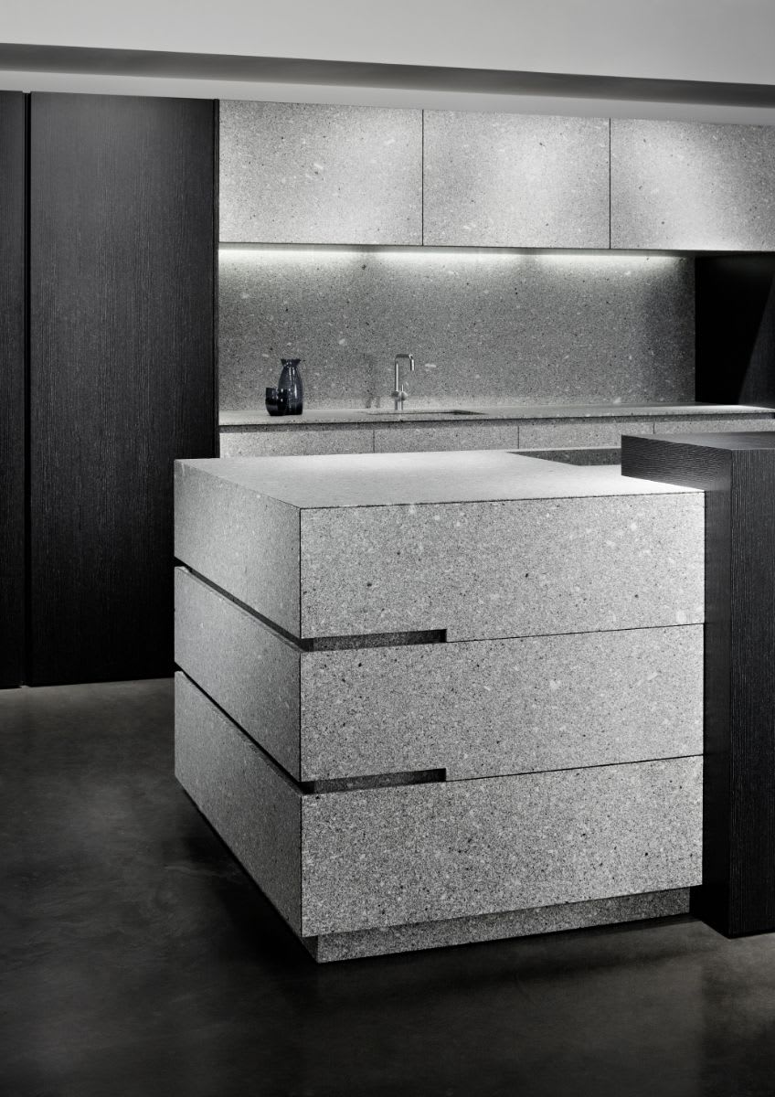 Luxury Black & White Kitchens - eggersmann