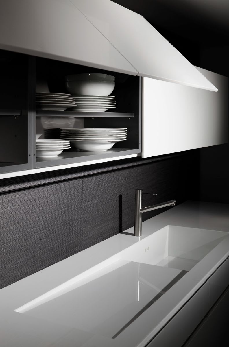 Luxury Black & White Kitchens - eggersmann