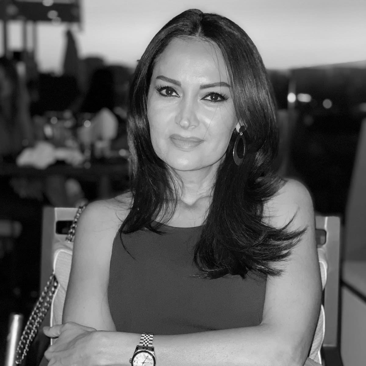headshot for annie zamani, an eggersmann luxury kitchen designer in los angeles headshot for annie zamani, an eggersmann luxury kitchen designer in los angeles