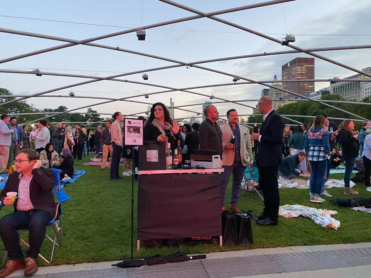 eggersmann chicago's pop-up bar during aia designnight 2022
