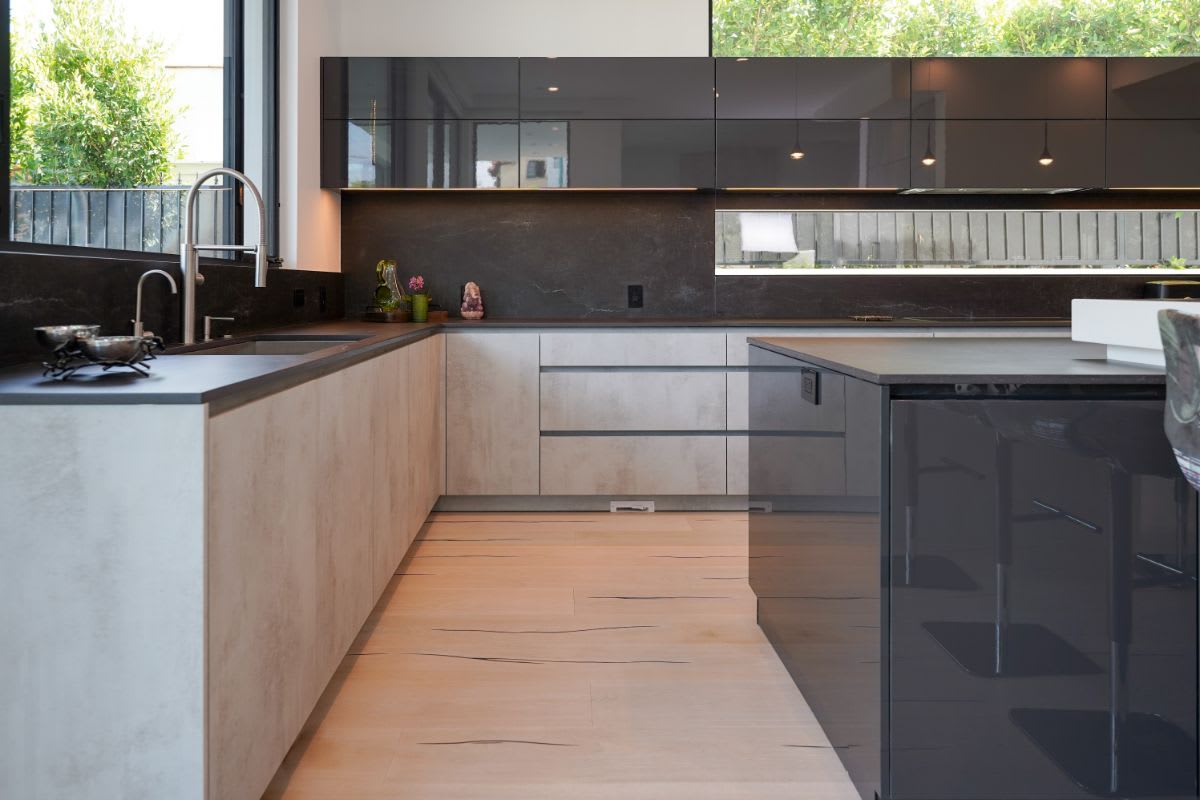 high-gloss black luxury cabinet fronts in a modern kitchen of a luxury beverly hills home