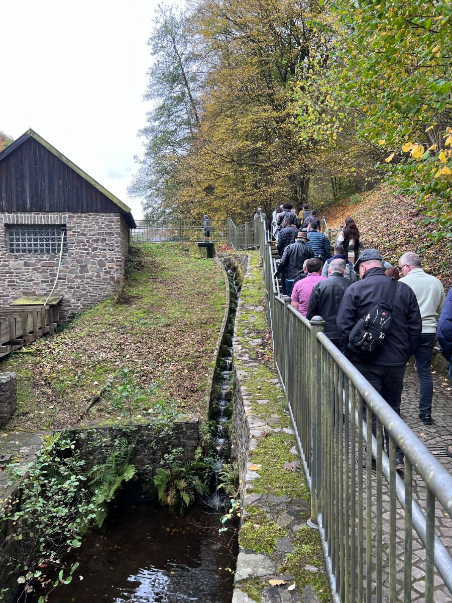 eggersmann tour group exploring