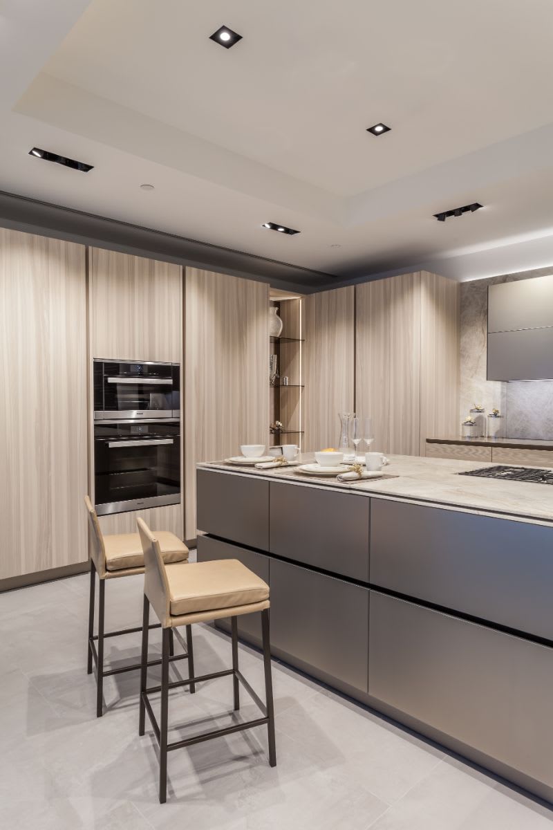 eggersmann motion sliding countertop in the closed position