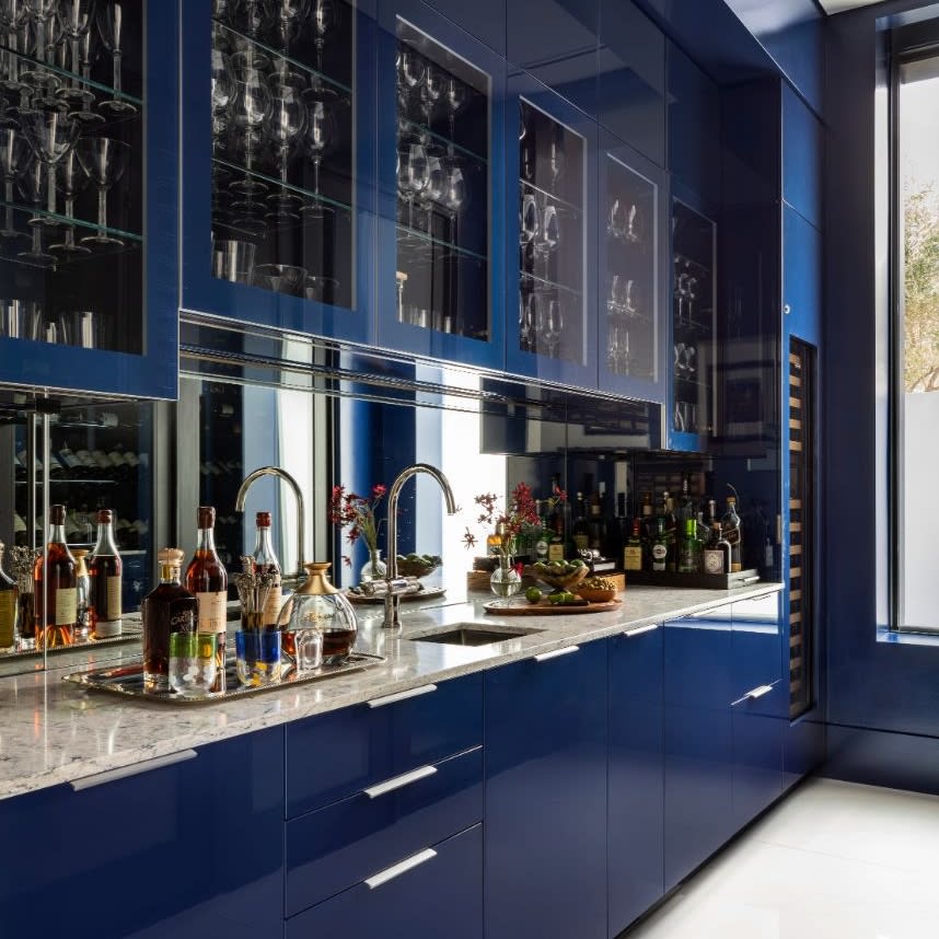 eggersmann-designed bar in a new construction home in tanglewood community of houston