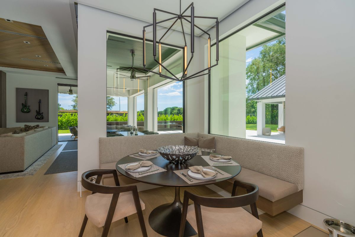 Luxury and History Collide at Boca Raton Resort \u0026 Club | Sarasota Magazine, image size:1200x800