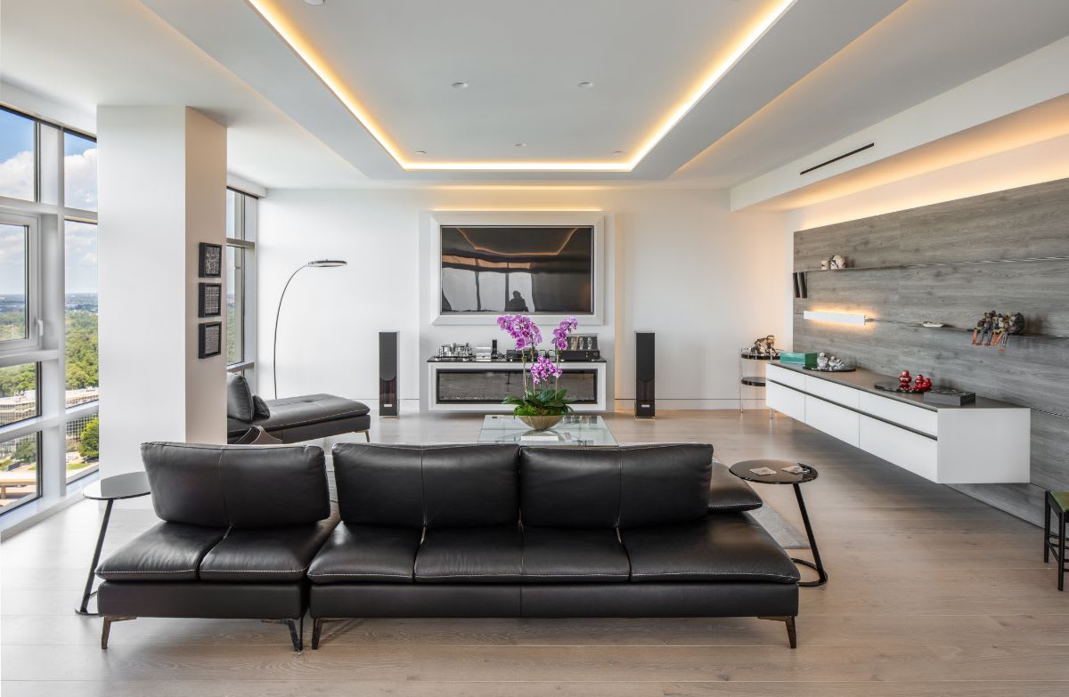 Uptown Houston High-Rise Remodel | eggersmann, image size:1200x783