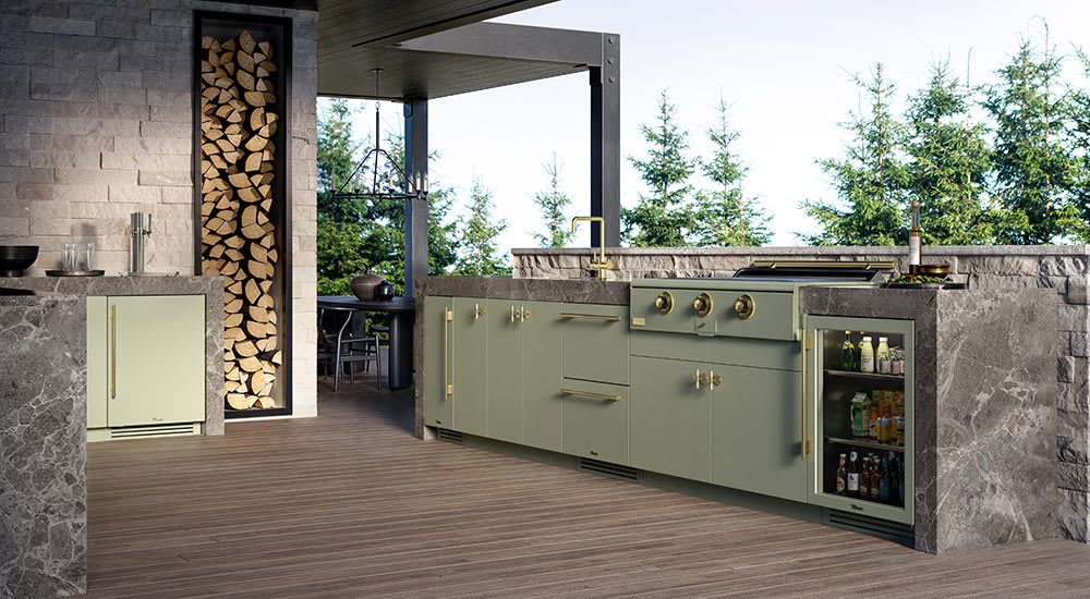luxury grill and beverage fridge by true caliber in a luxury mountain retreat home luxury grill and beverage fridge by true caliber in a luxury mountain retreat home