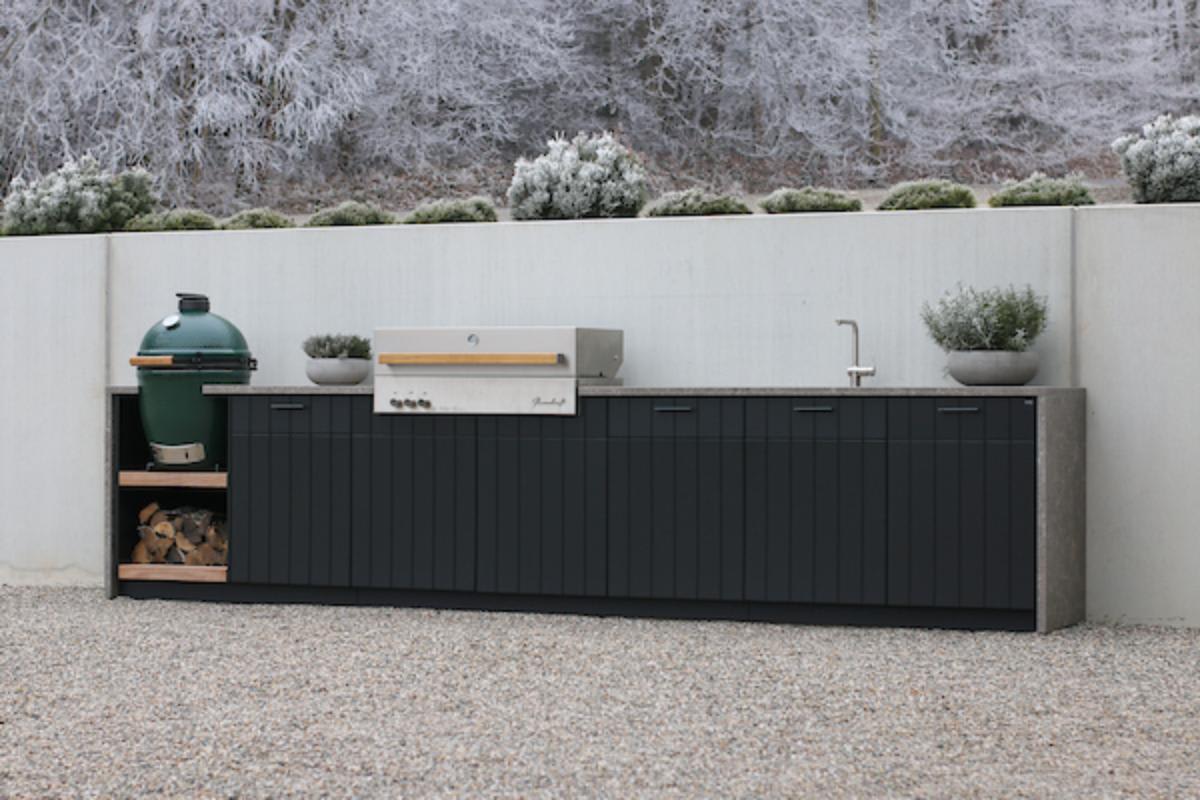 cubic c4 outdoor kitchen with grill and smoker at the cubic factory