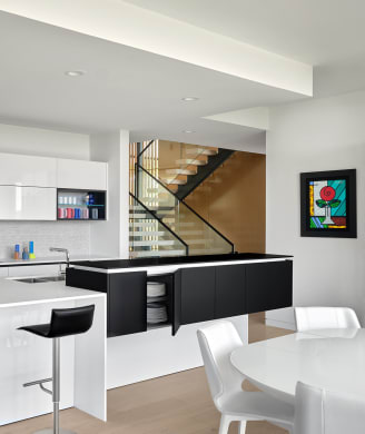 New West Lake Hills Kitchen & Pantry
