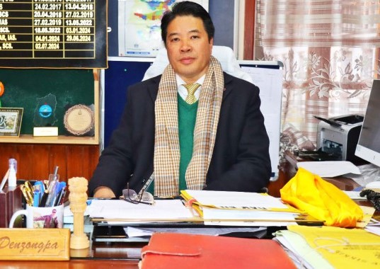 Shri Tenzing D. Denzongpa, SCS